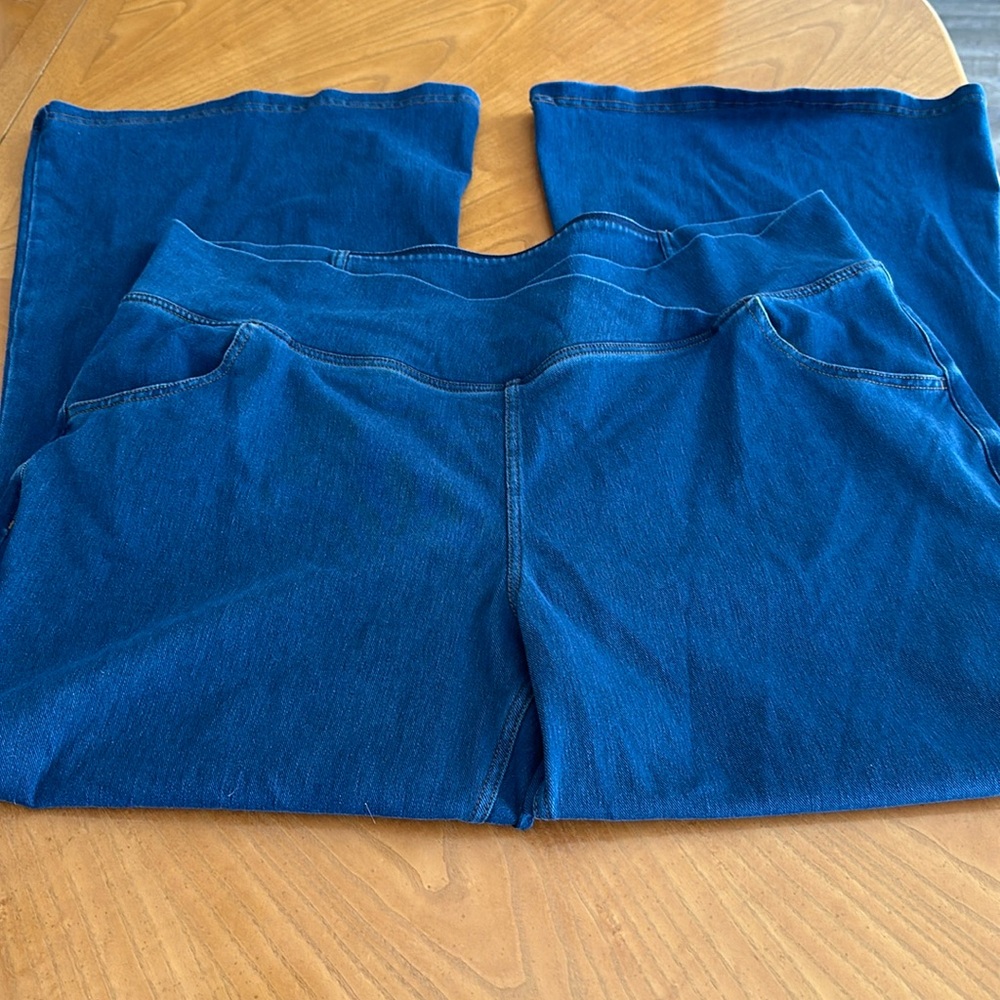 TWO pair of Stretchy Jeans 4X